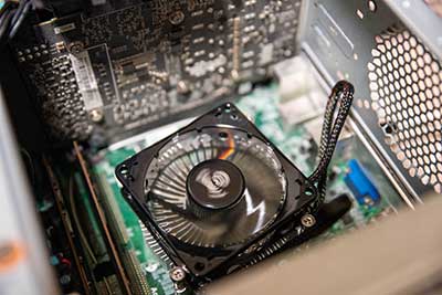 起動直後にフリーズするドスパラ製パソコン